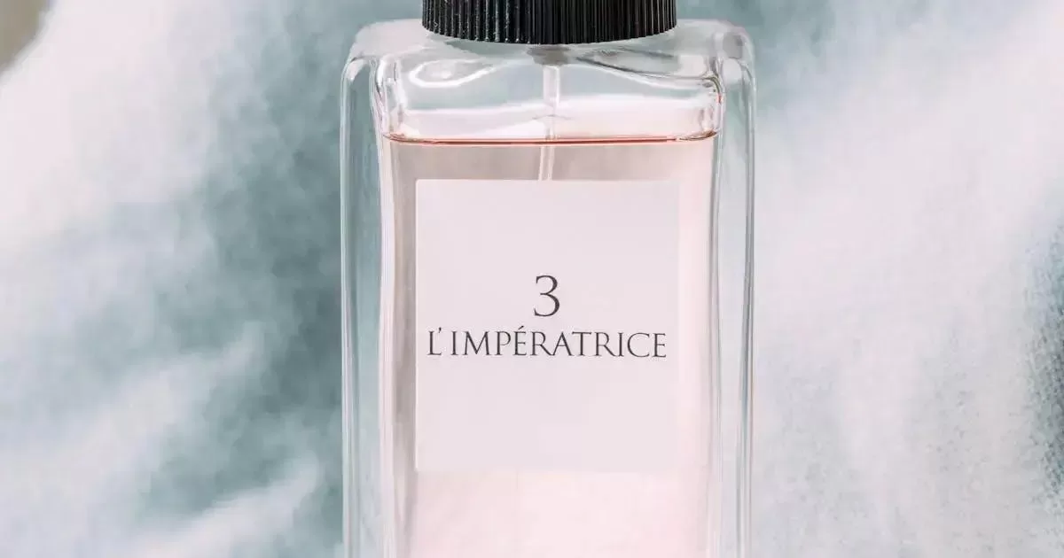 Como a concentração do perfume impacta a duração